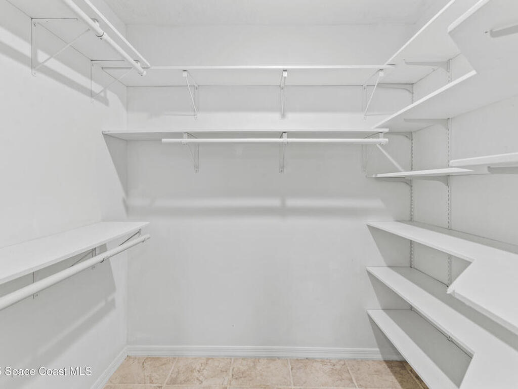 1808 Parkside Place, Indian Harbour Beach, FL 32937