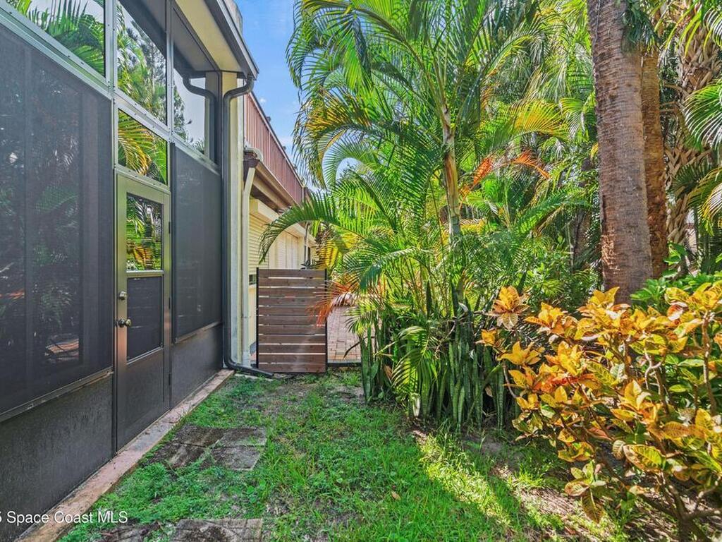 1808 Parkside Place, Indian Harbour Beach, FL 32937