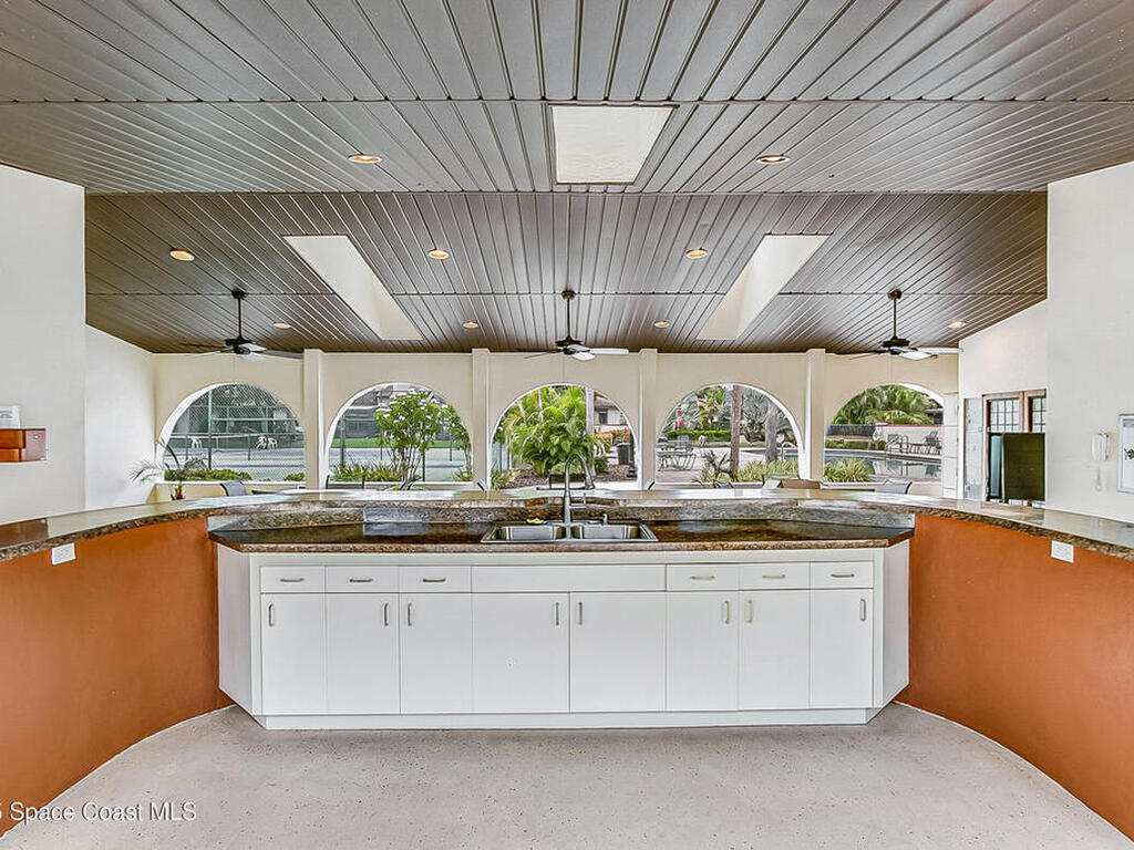 1808 Parkside Place, Indian Harbour Beach, FL 32937