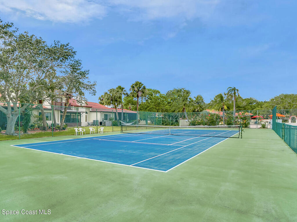 1808 Parkside Place, Indian Harbour Beach, FL 32937