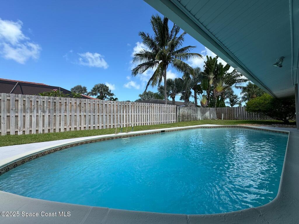 420 Rio Casa Drive, Indialantic, FL 32903