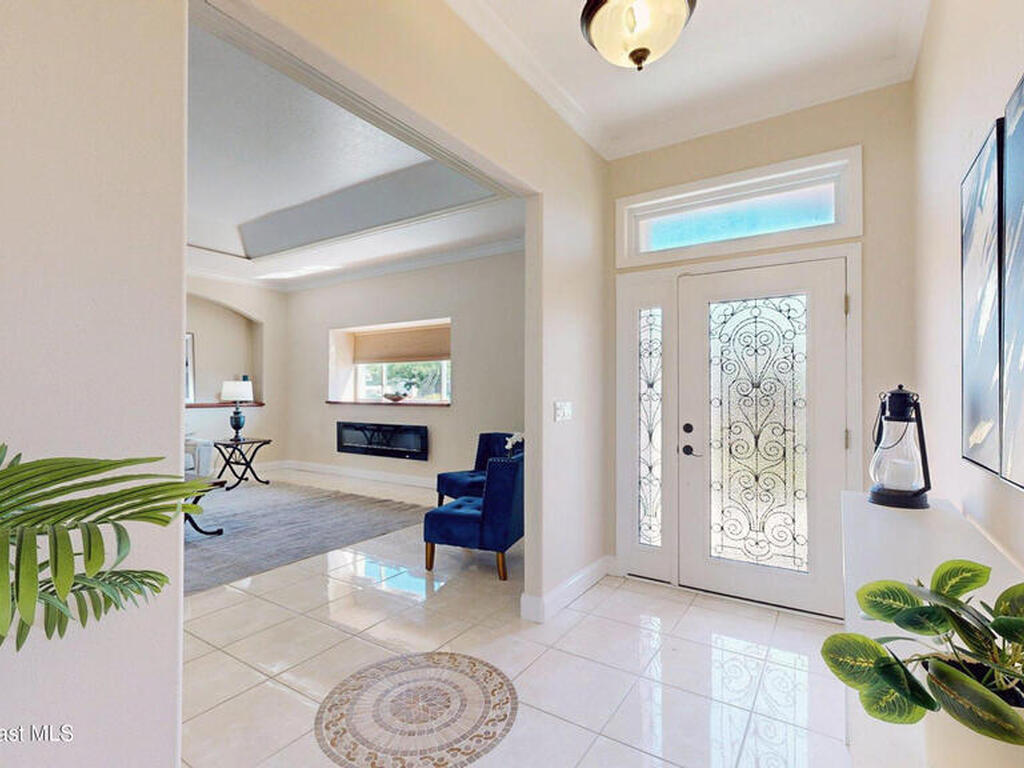 378 S Brevard Avenue, Cocoa Beach, FL 32931