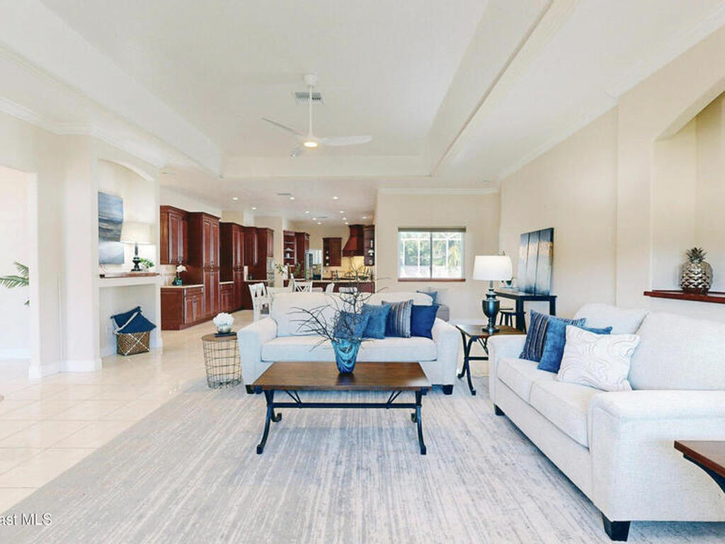 378 S Brevard Avenue, Cocoa Beach, FL 32931