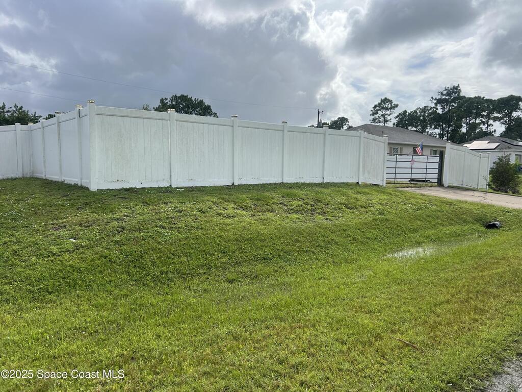 1674 Whiting Street, Palm Bay, FL 32909