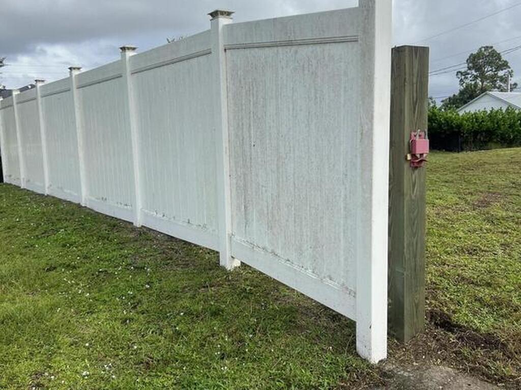 1674 Whiting Street, Palm Bay, FL 32909