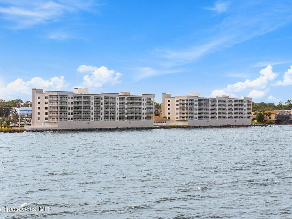 1825 Riverside Drive, Titusville, FL 32780