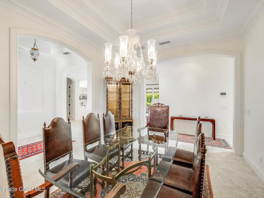 409 S Palm Island Circle, Indian River Shores, FL 32963