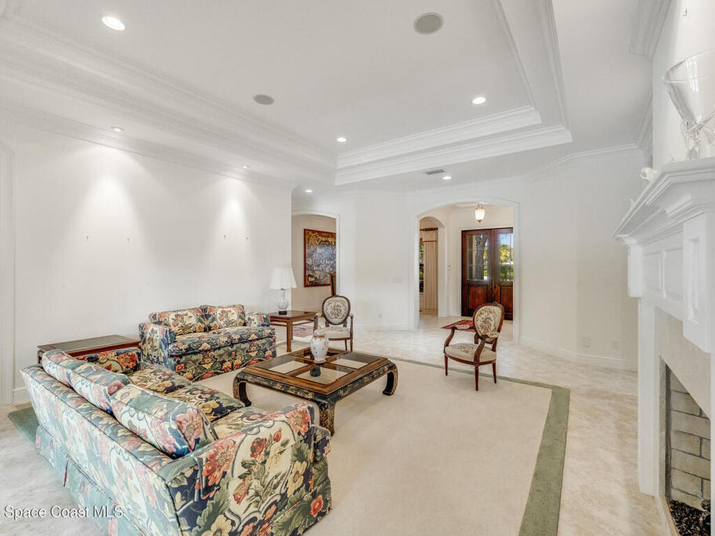 409 S Palm Island Circle, Indian River Shores, FL 32963