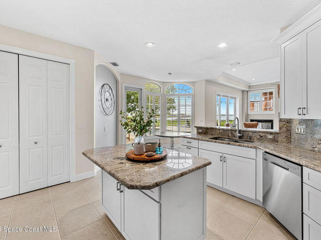 190 Stewart Drive, Merritt Island, FL 32952