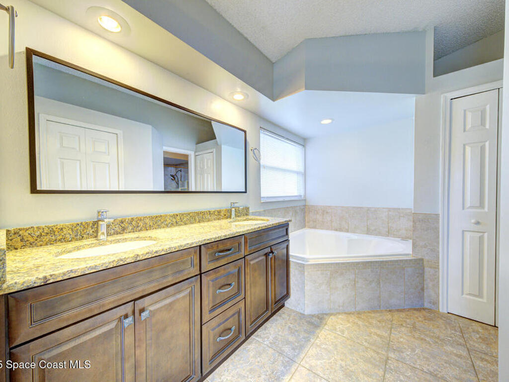 2021 Buescher Hill Street, Melbourne, FL 32935