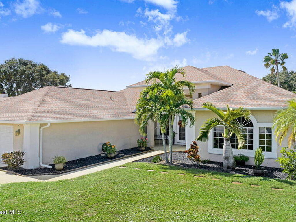 2735 S Courtenay Parkway, Merritt Island, FL 32952