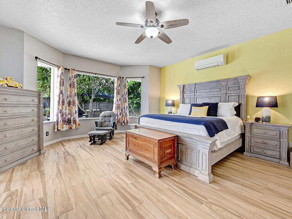 2735 S Courtenay Parkway, Merritt Island, FL 32952