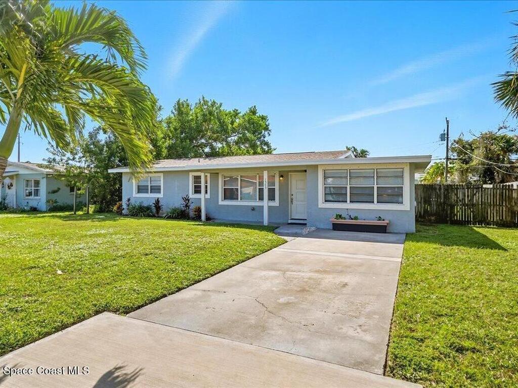 1585 Anchor Lane, Merritt Island, FL 32952