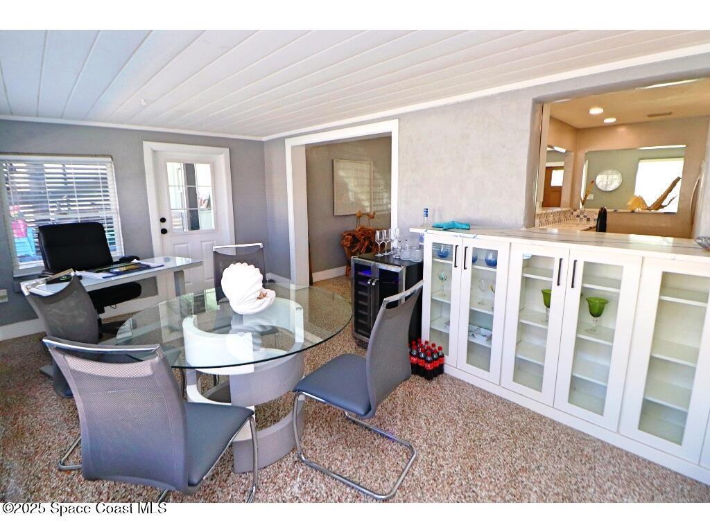 402 Lincoln Avenue, New Smyrna Beach, FL 32169