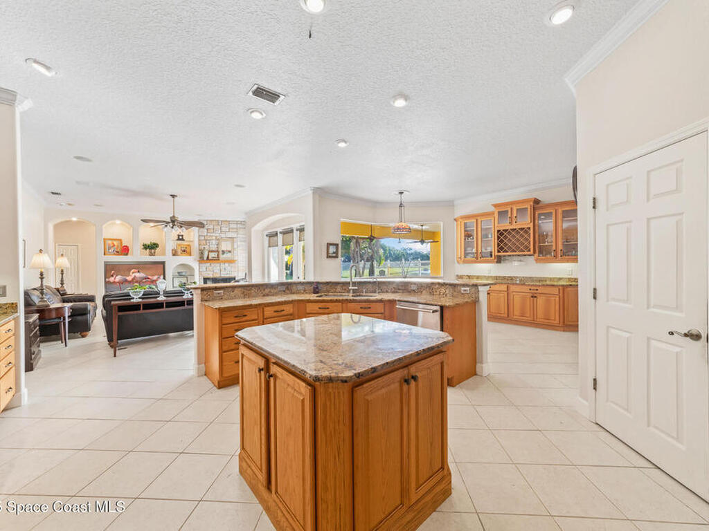 2469 Long Sandy Circle, Merritt Island, FL 32952