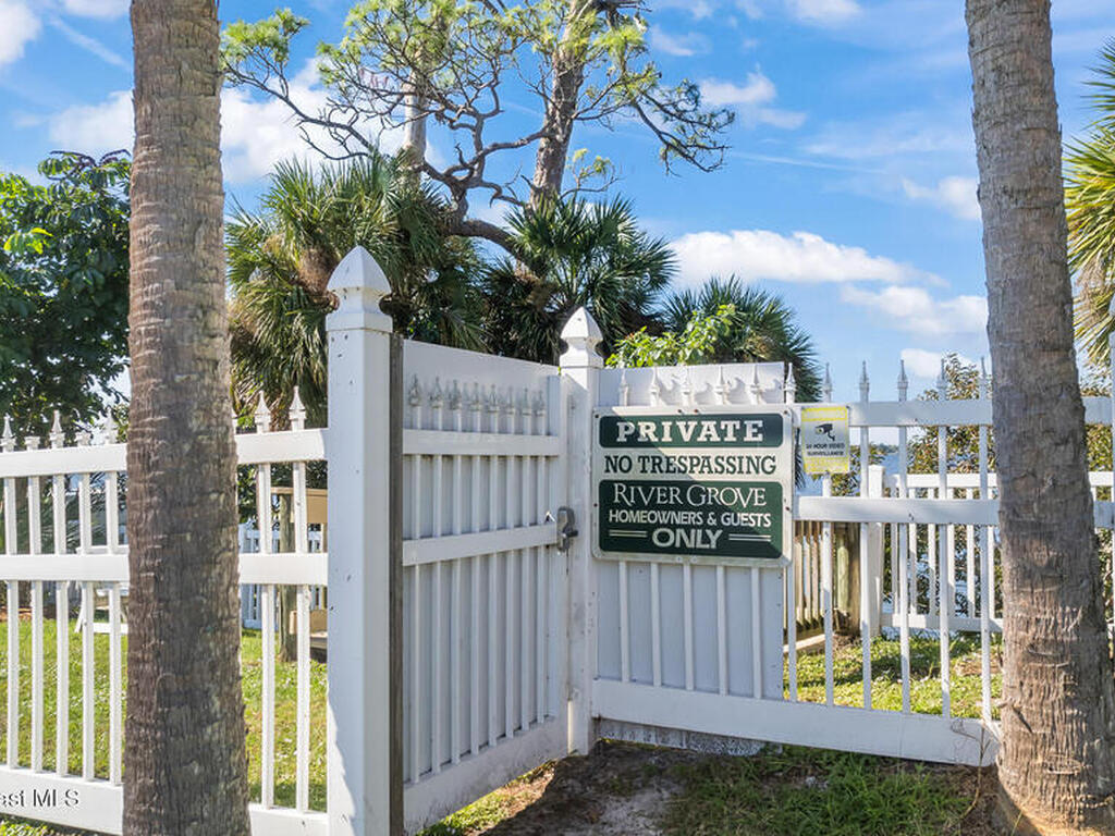 2469 Long Sandy Circle, Merritt Island, FL 32952