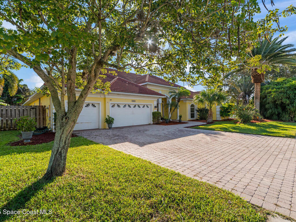 2469 Long Sandy Circle, Merritt Island, FL 32952