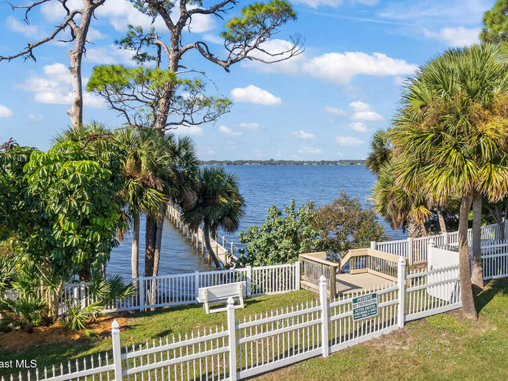 2469 Long Sandy Circle, Merritt Island, FL 32952