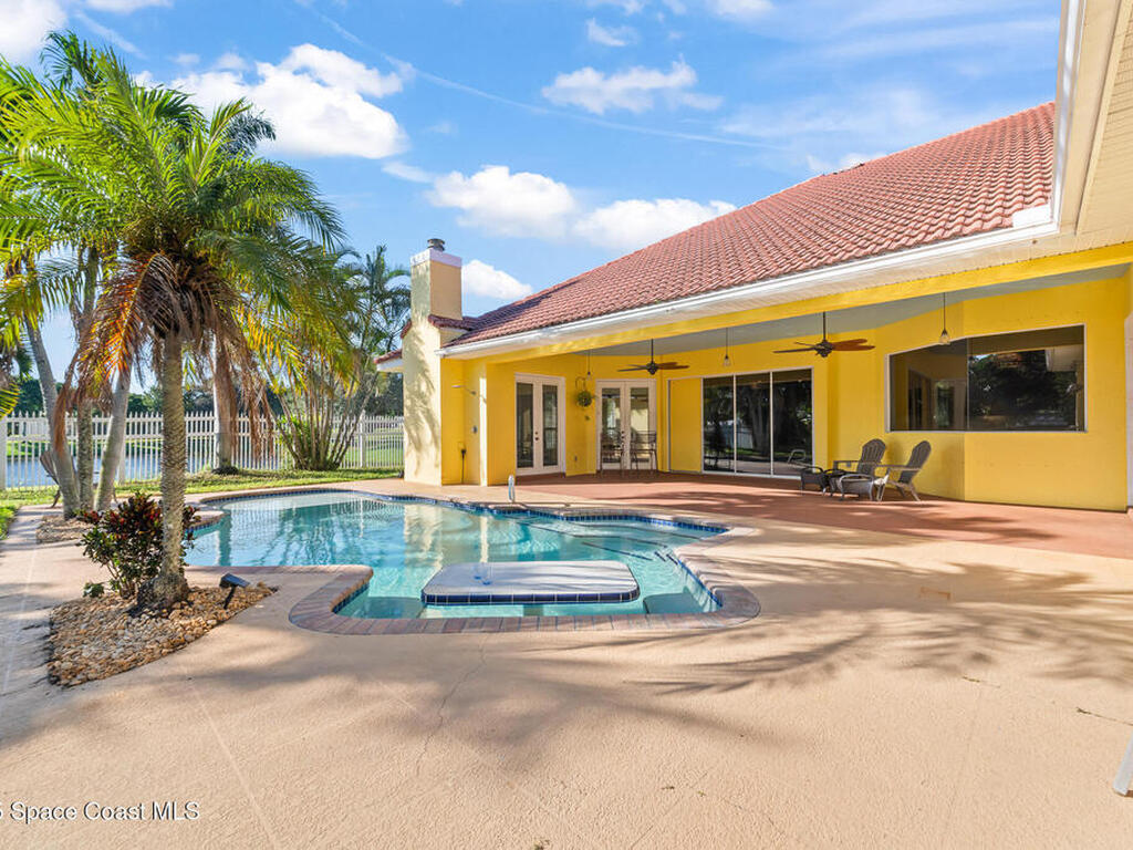 2469 Long Sandy Circle, Merritt Island, FL 32952