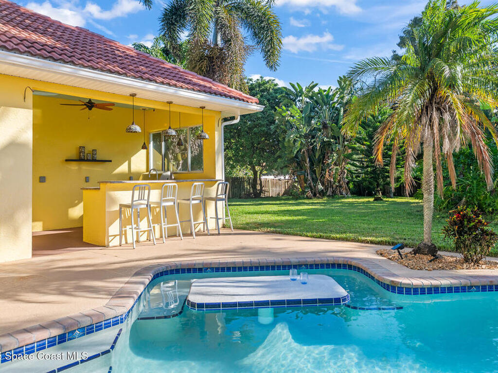 2469 Long Sandy Circle, Merritt Island, FL 32952