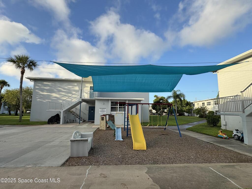 215 Buccaneer Avenue, Merritt Island, FL 32952