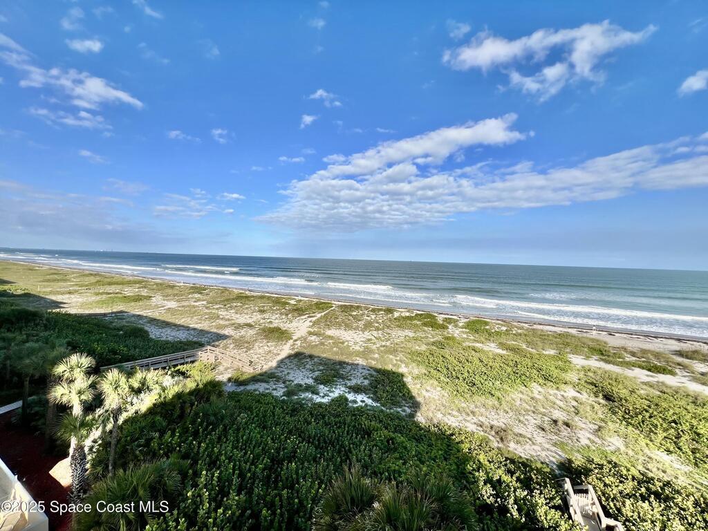 209 N Atlantic Avenue, Cocoa Beach, FL 32931