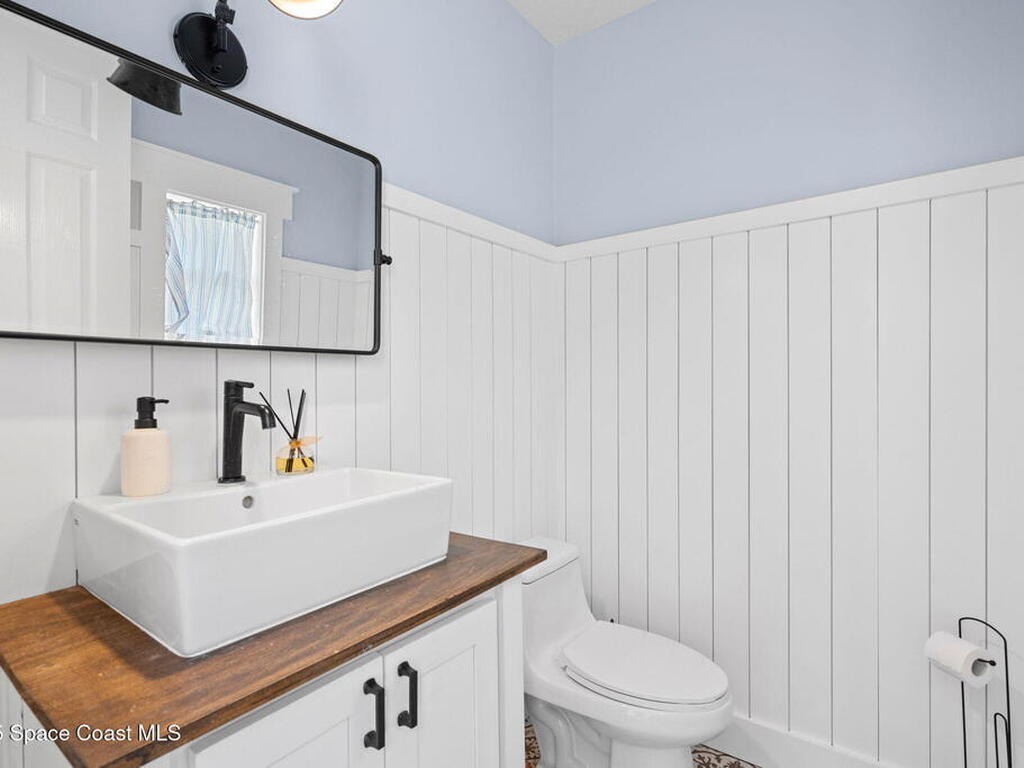 830 S Banana River Drive, Merritt Island, FL 32952