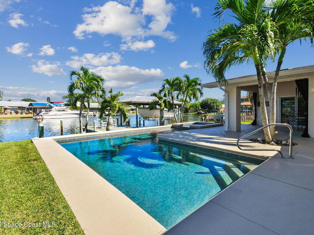 17 Danube River Drive, Cocoa Beach, FL 32931