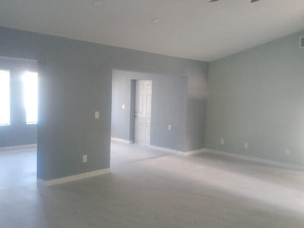 591 Londonderry Circle, Palm Bay, FL 32909