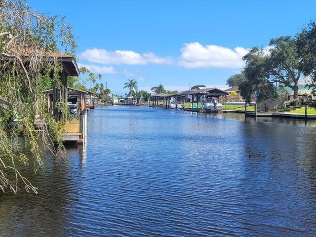 1445 Sunrise Drive, Merritt Island, FL 32952