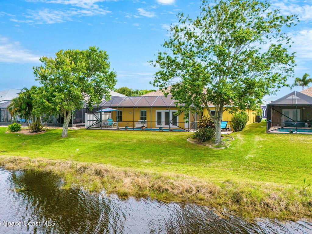 2037 Auburn Lakes Drive, Viera, FL 32955