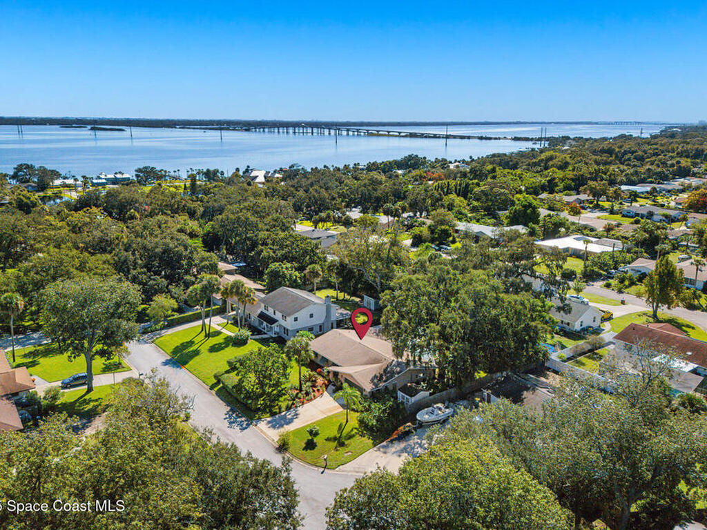 135 N Twin Lakes Road, Cocoa, FL 32926