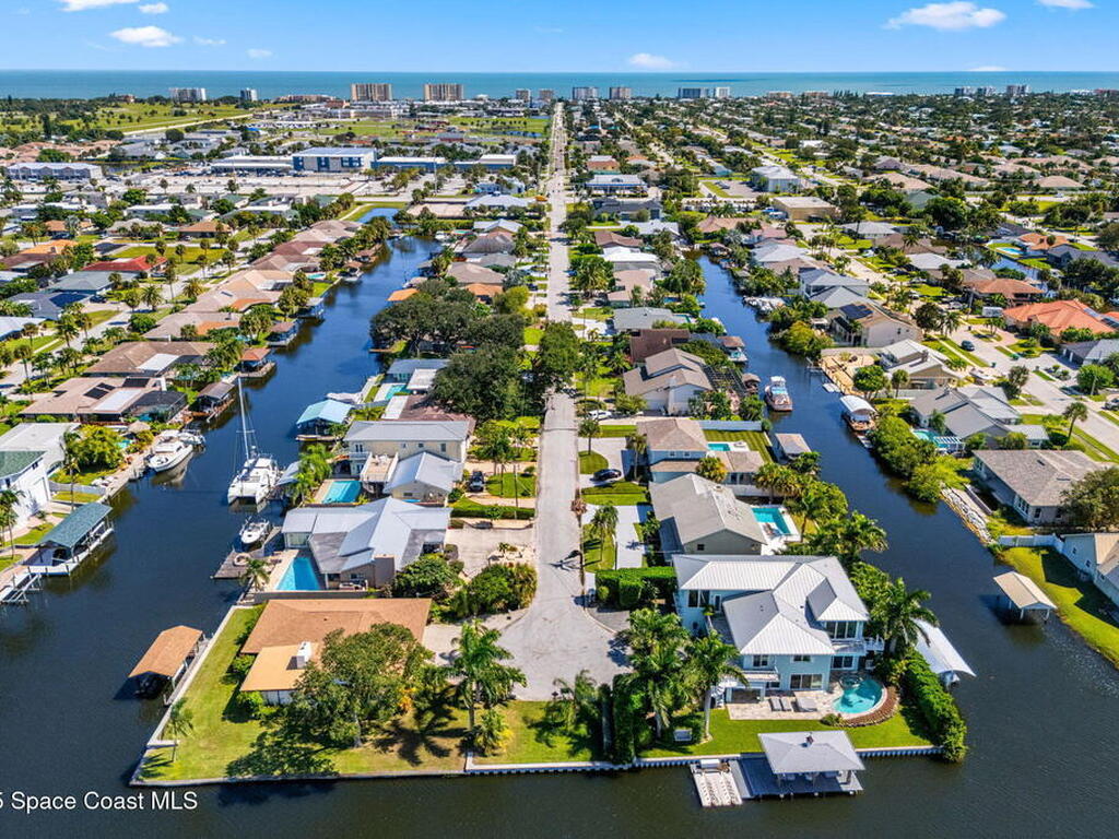 695 Jackson Court, Satellite Beach, FL 32937