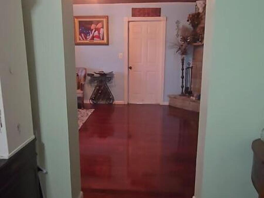 310 Glenwood Avenue, Satellite Beach, FL 32937