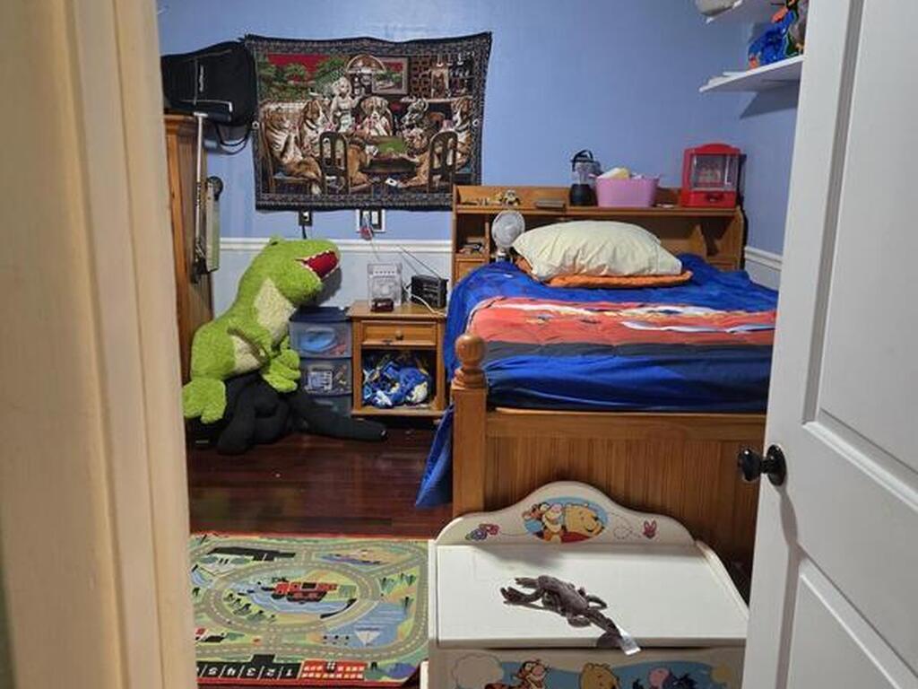 310 Glenwood Avenue, Satellite Beach, FL 32937