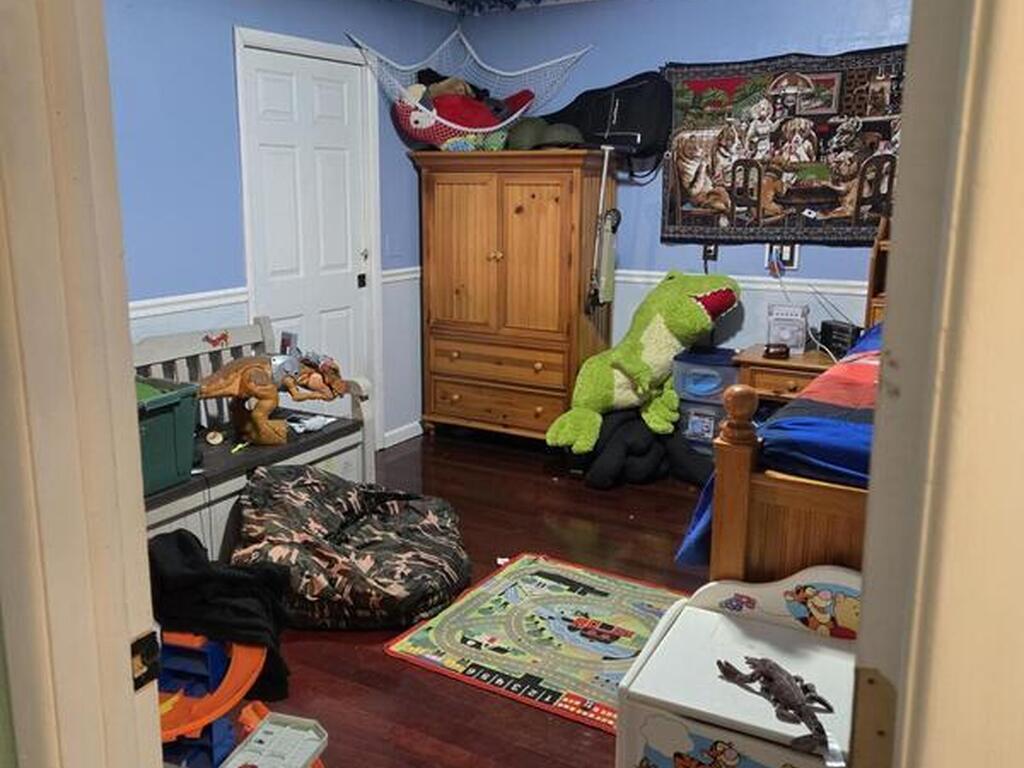 310 Glenwood Avenue, Satellite Beach, FL 32937