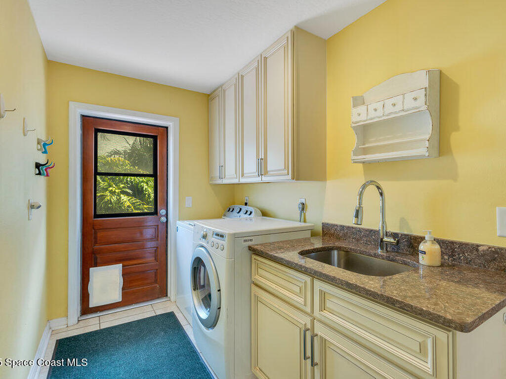 7 Inwood Way, Indian Harbour Beach, FL 32937