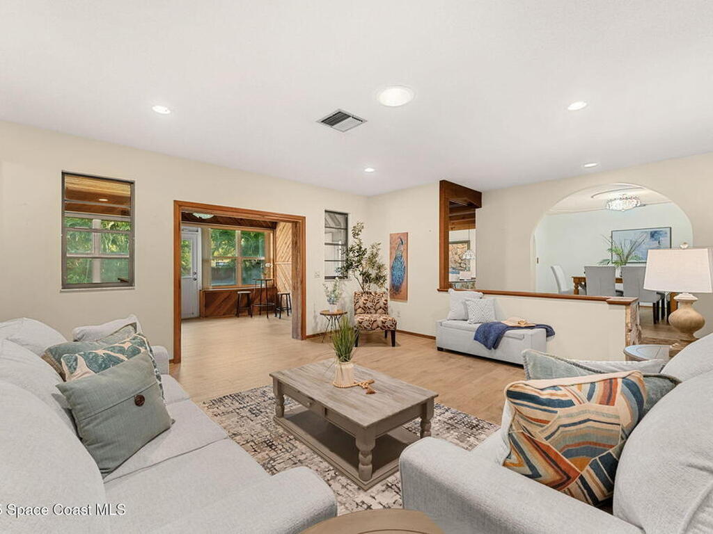 4 Colonial Way, Indian Harbour Beach, FL 32937