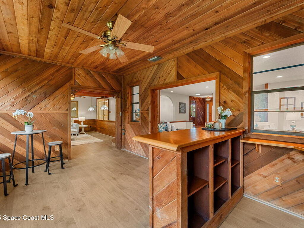 4 Colonial Way, Indian Harbour Beach, FL 32937