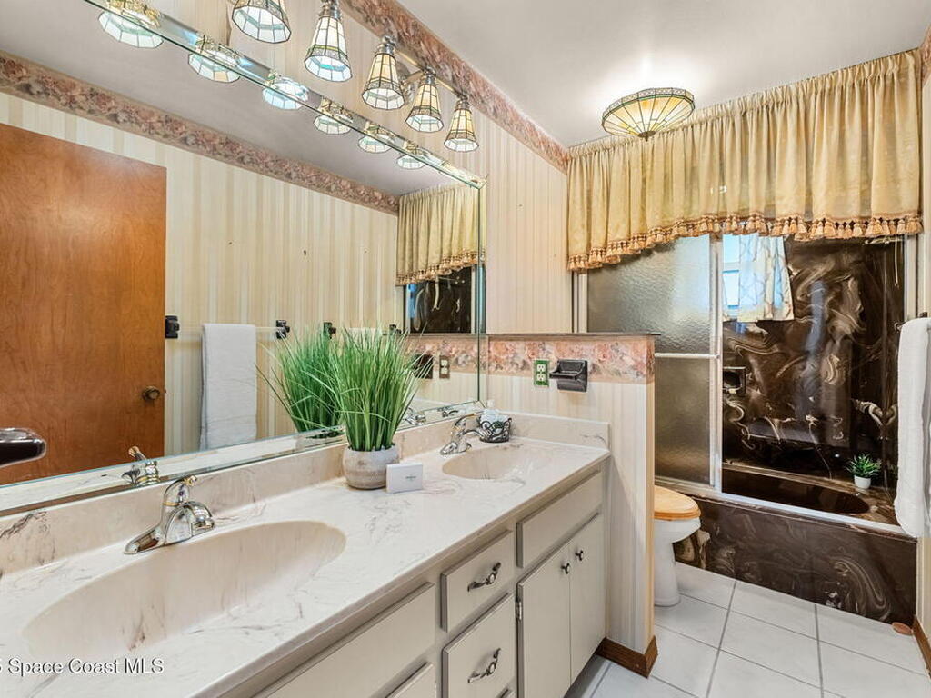 4 Colonial Way, Indian Harbour Beach, FL 32937