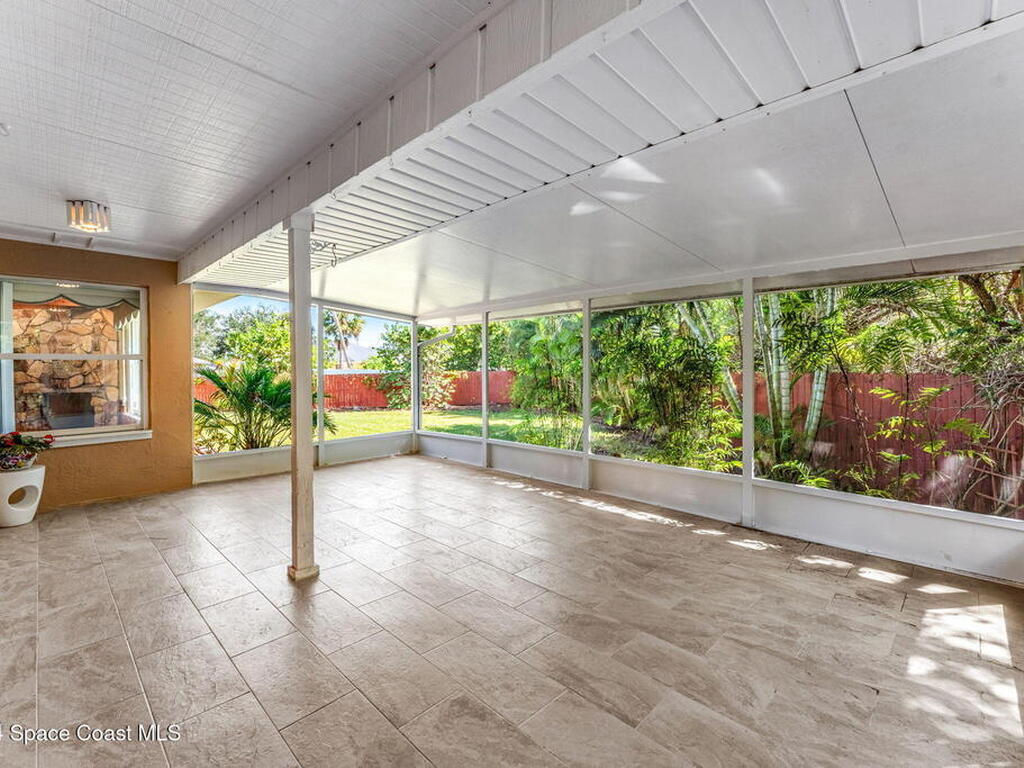 4 Colonial Way, Indian Harbour Beach, FL 32937