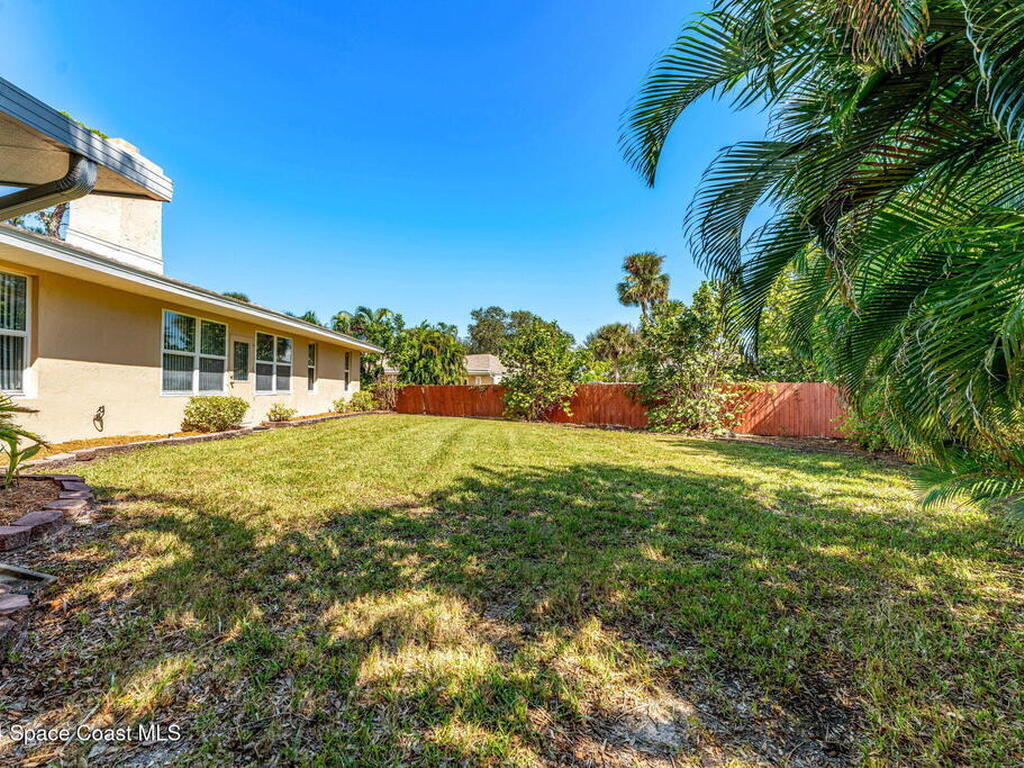 4 Colonial Way, Indian Harbour Beach, FL 32937