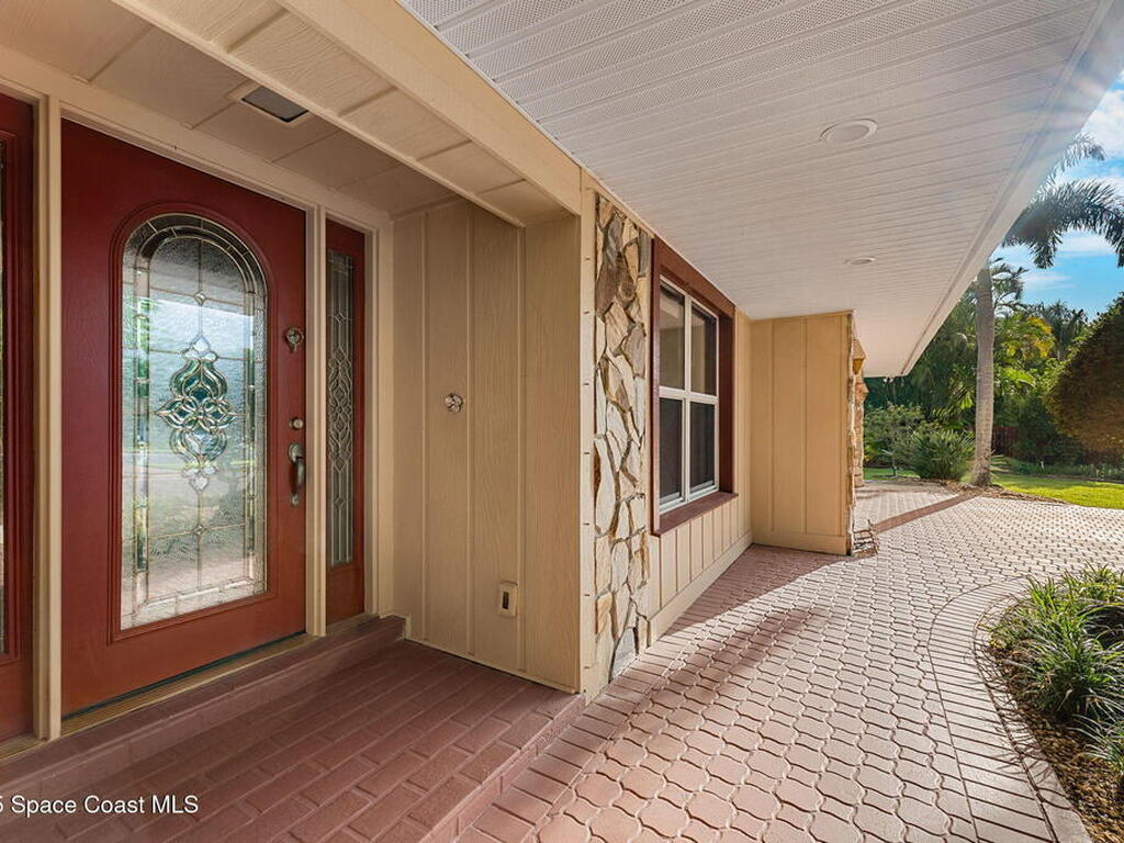 4 Colonial Way, Indian Harbour Beach, FL 32937