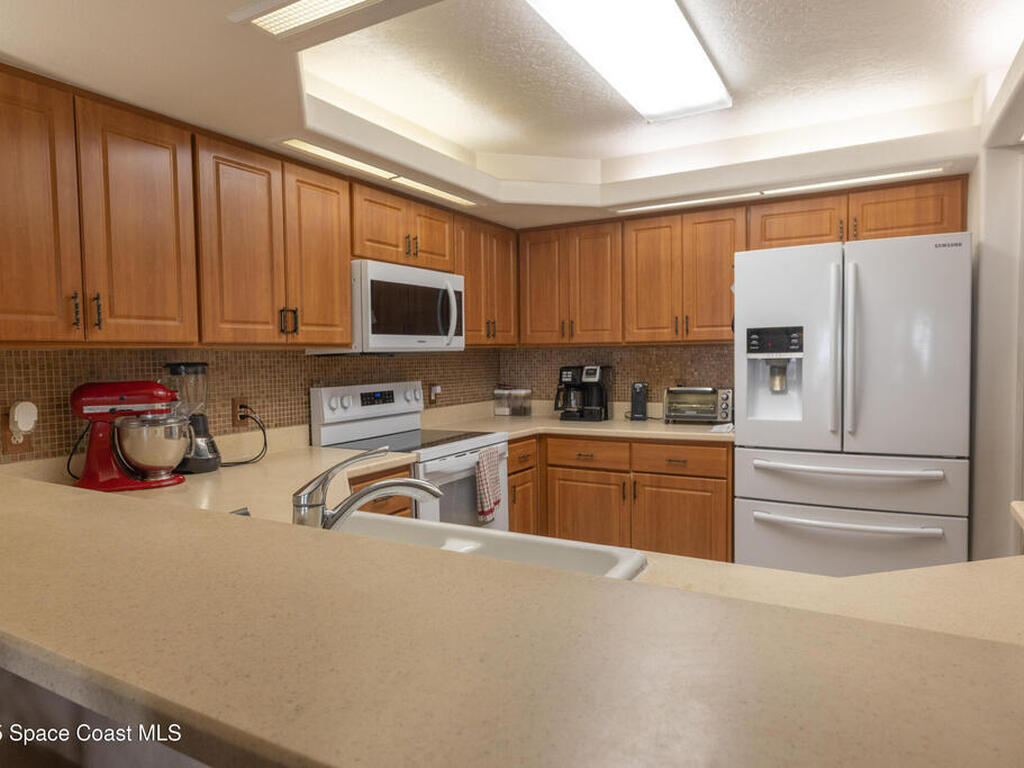 3360 S Atlantic Avenue, Cocoa Beach, FL 32931