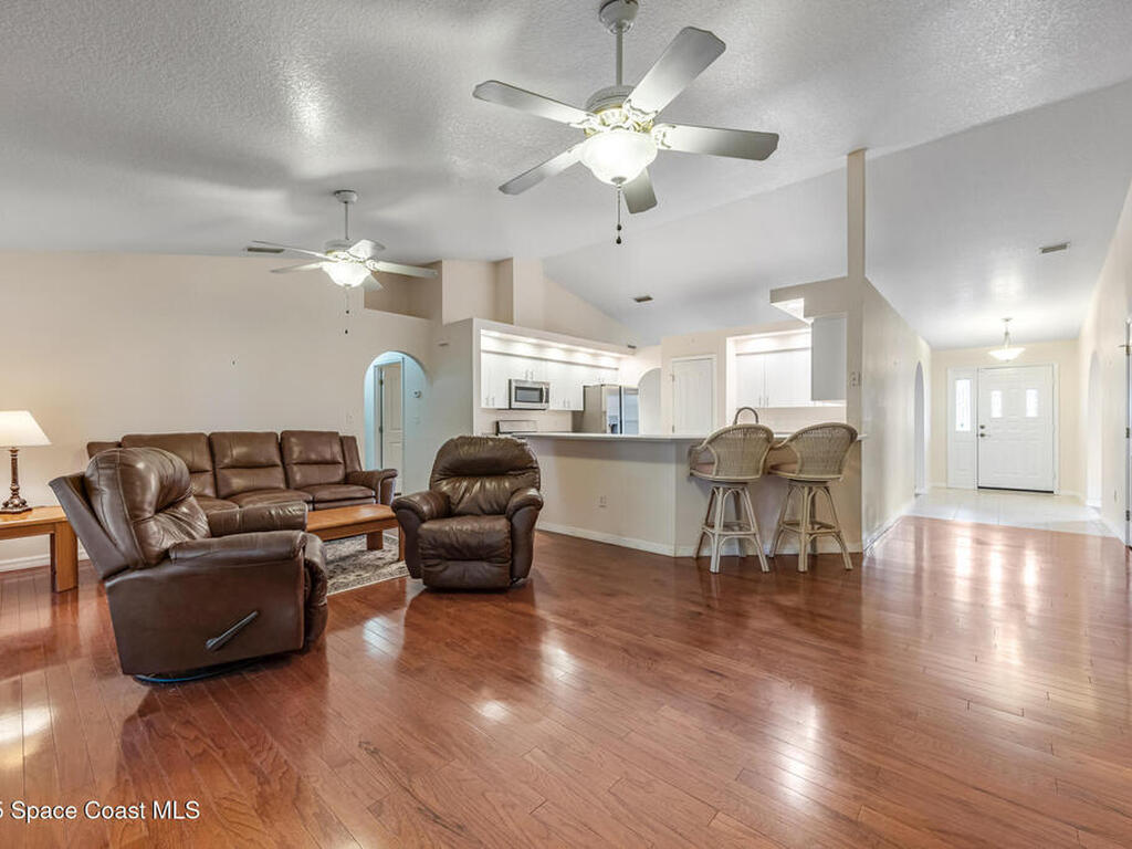 2500 Fairfield Drive, Cocoa, FL 32926