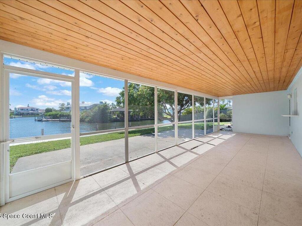 407 Driftwood Avenue, Melbourne Beach, FL 32951