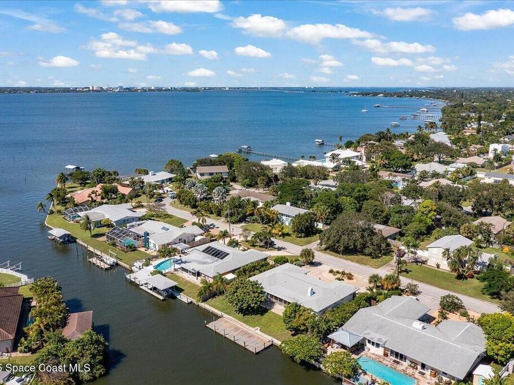 407 Driftwood Avenue, Melbourne Beach, FL 32951