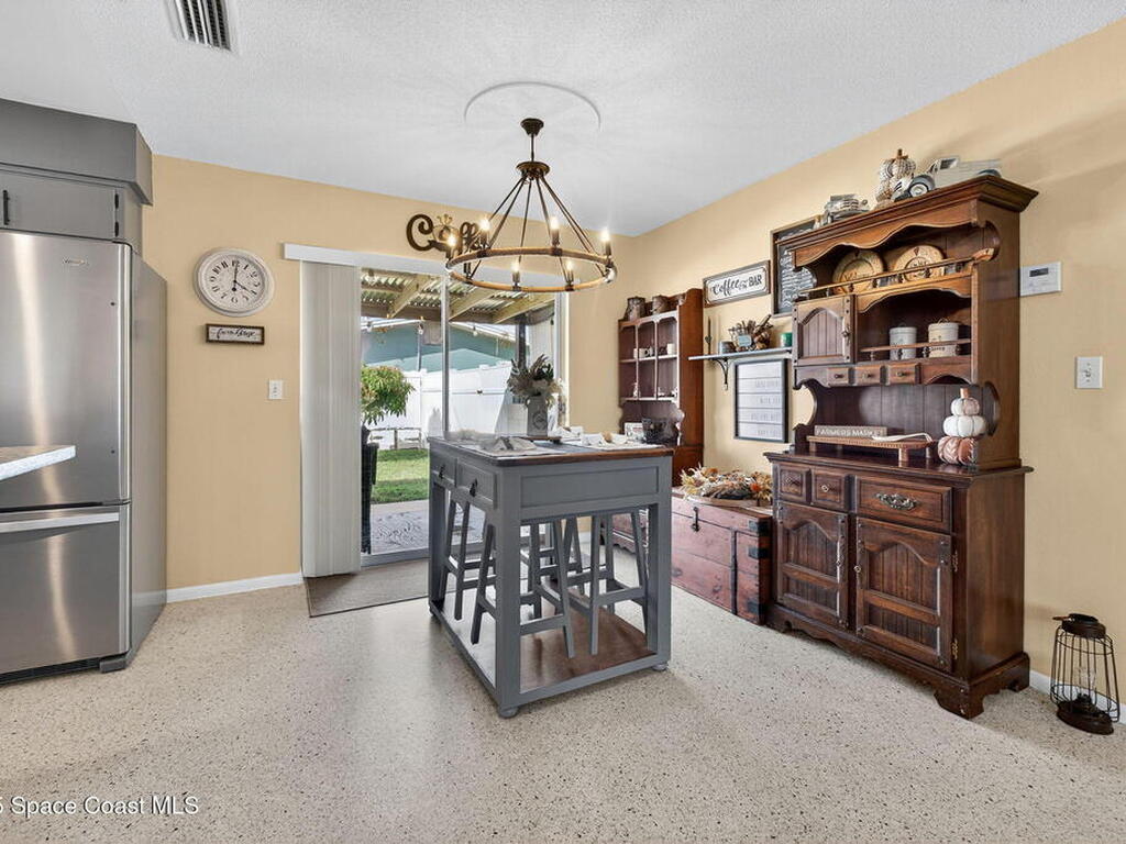 535 N Barrett Drive, Merritt Island, FL 32952