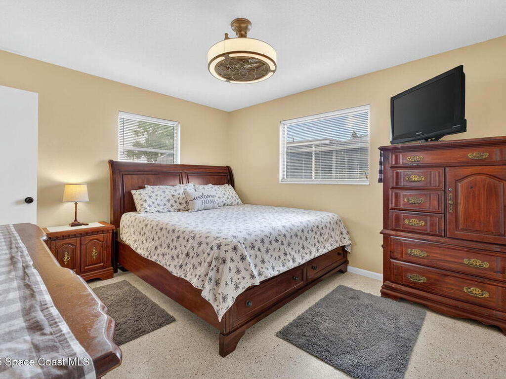 535 N Barrett Drive, Merritt Island, FL 32952