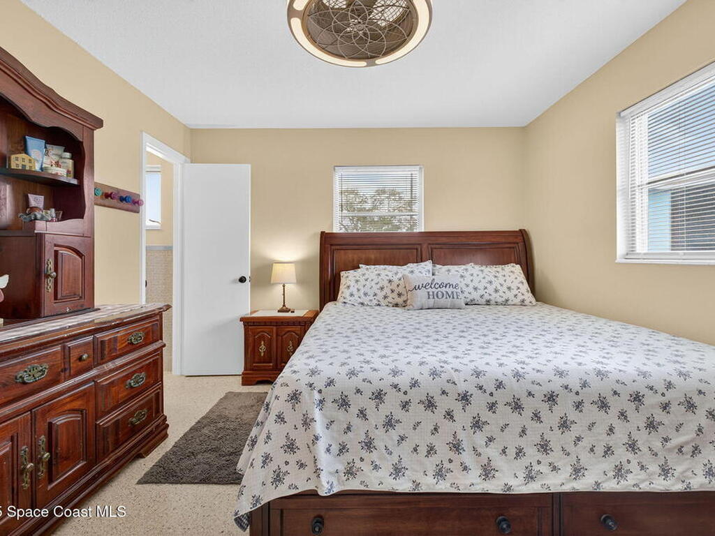 535 N Barrett Drive, Merritt Island, FL 32952